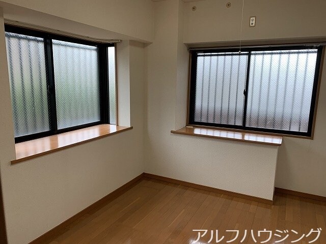 物件内観写真11　(イメージ)