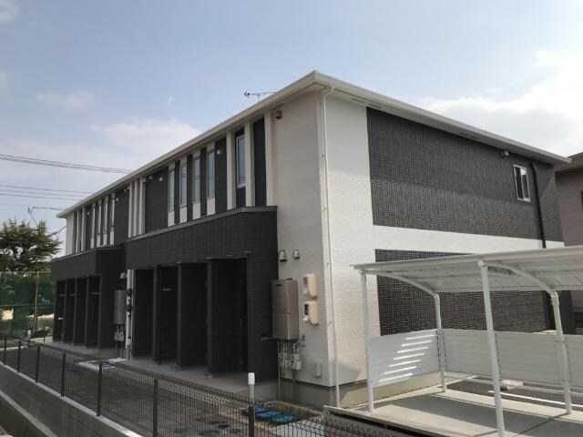 物件外観写真1　(外観写真（昼）)