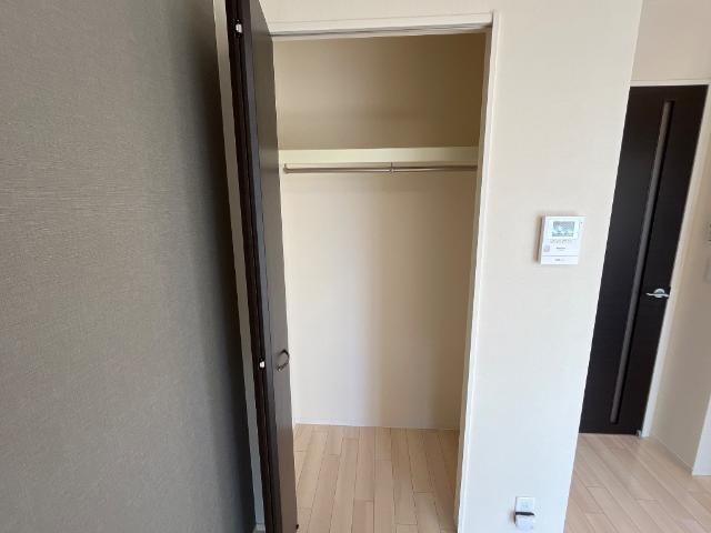 物件内観写真10　(クローゼット)