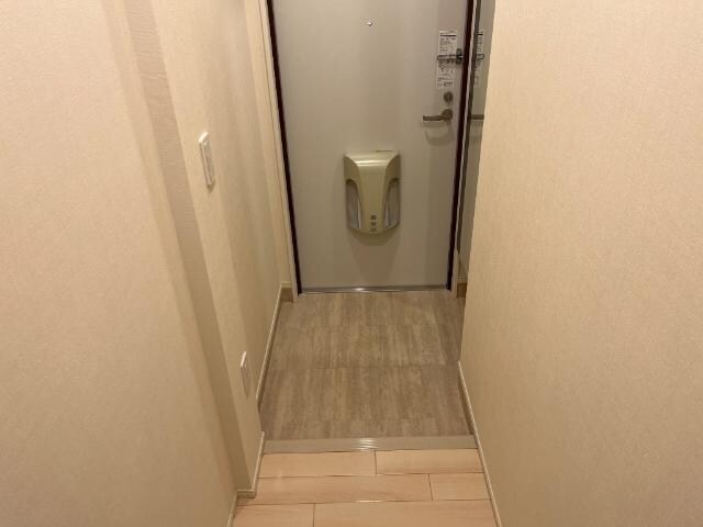 物件内観写真19　(玄関)