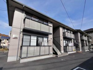 ヴィラパルクウカイA棟外観写真