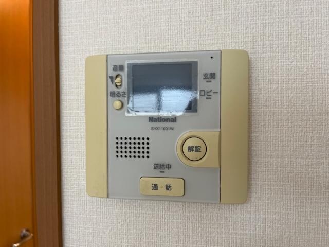 物件内観写真20　(カメラ付インターホン)