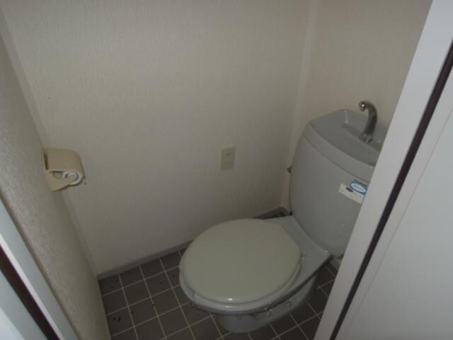 トイレ(トイレ)
