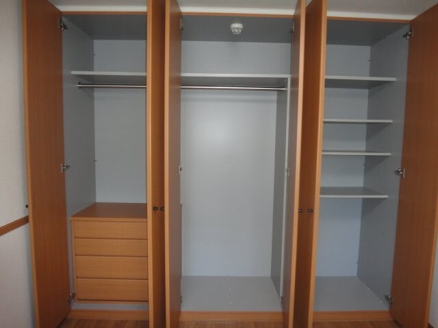 物件内観写真5　(収納（イメージ）)