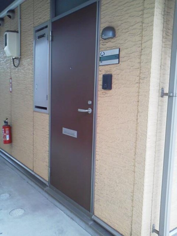 建物設備(玄関ドア)