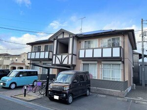 アルファパークA棟外観写真