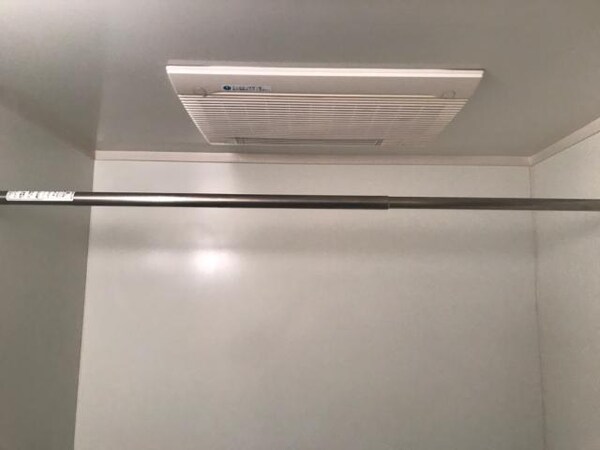 建物設備(暖房付浴室換気扇)
