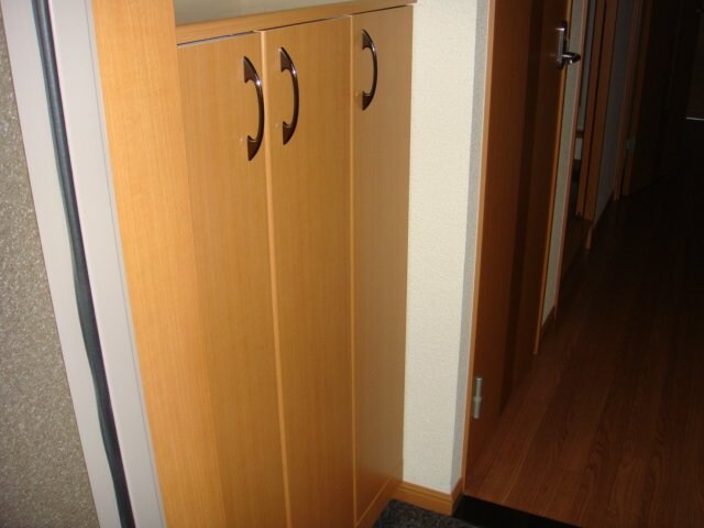 物件内観写真26　(下駄箱)