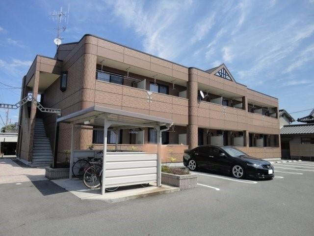 物件外観写真1　(外観写真（昼）)