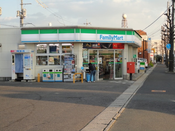 周辺環境(ファミリーマート福山多治米一丁目店（コンビニ）まで1,006)