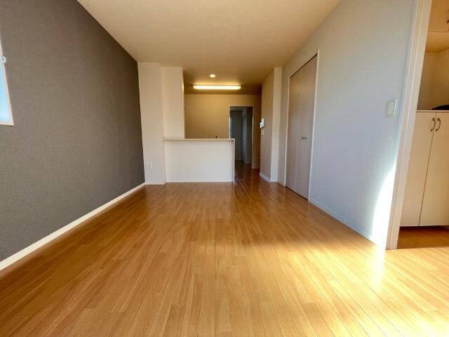 物件内観写真9　(リビング)