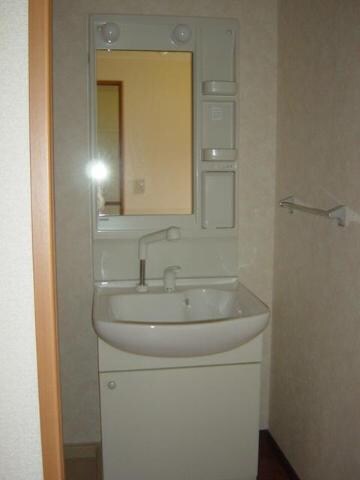 物件内観写真6　(洗面)