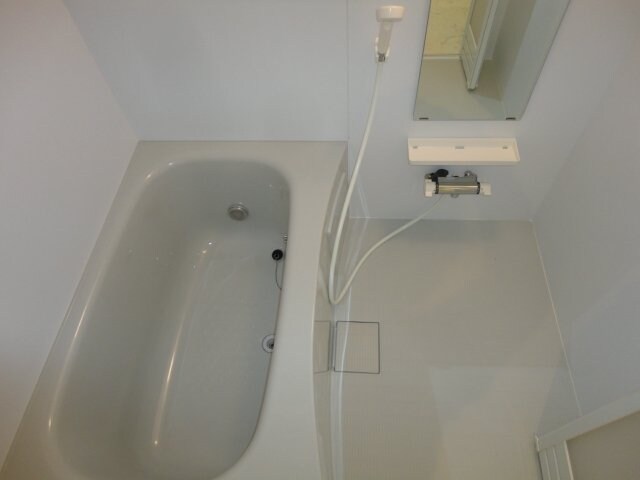 物件内観写真16　(バス（サーモ水栓付）)