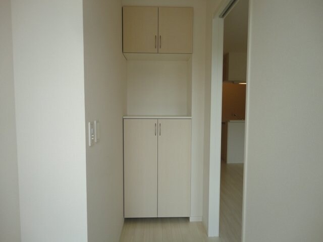 物件内観写真27　(玄関)