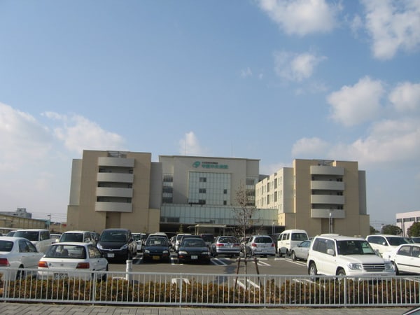 周辺環境(公立学校共済組合中国中央病院まで955ｍ)