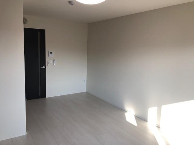 物件内観写真7　(洋室)