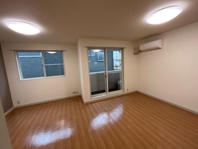 物件内観写真9　(LDK)