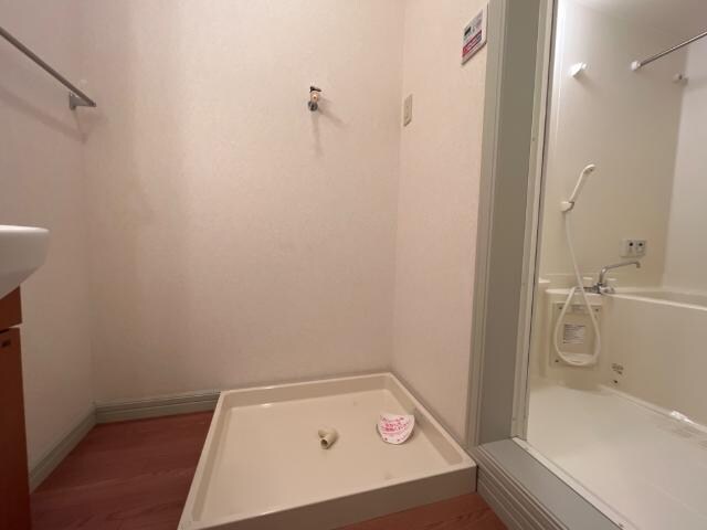 物件内観写真23　(洗濯機置場)