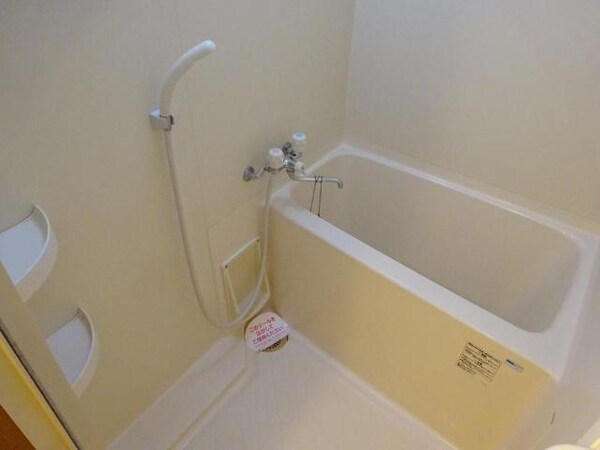 浴室(バス／シャワールーム等)