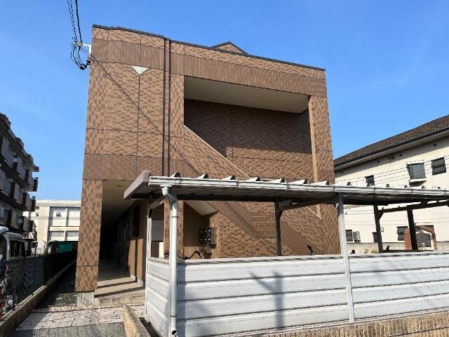 物件内観写真7　(外観写真（昼）)