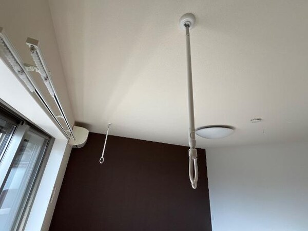 建物設備(室内物干し)