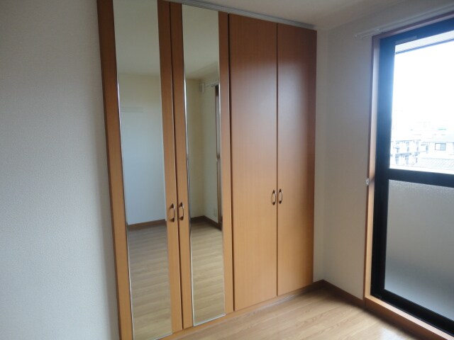 物件内観写真17　(クローゼット)