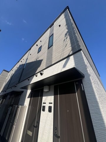 物件外観写真6　(おしゃれな外観です)