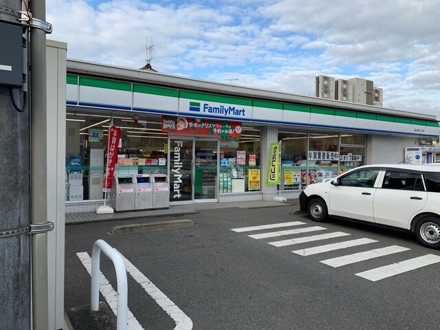 ファミリーマート 福山西町三丁目店