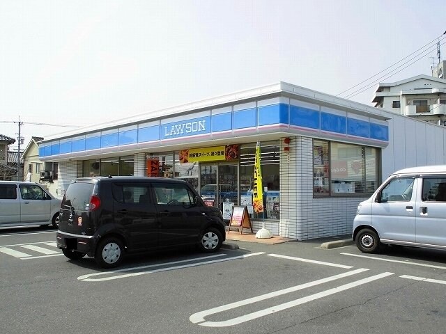 物件外観写真3　(ローソン福山西深津店まで69m)
