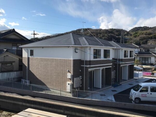 建物設備(外観写真（昼）)
