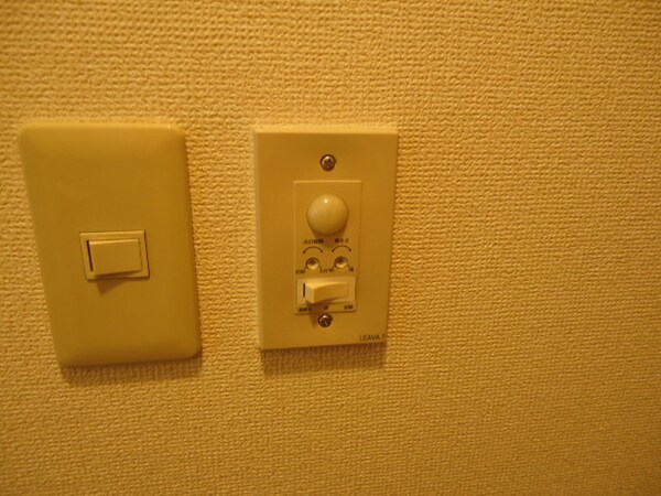 その他(人感センサースイッチ（イメージ）)