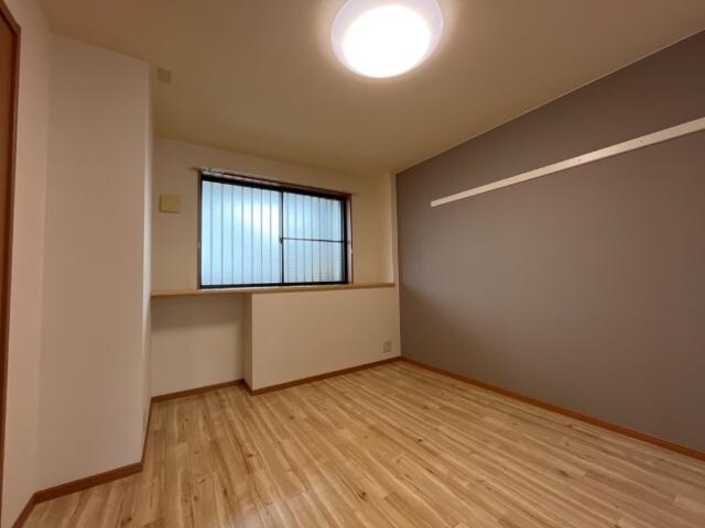 物件内観写真19　(寝室)