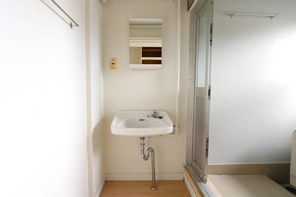 洗面・脱衣所(ビレッジハウスの同一物件・同一タイプの間取りの写真です)