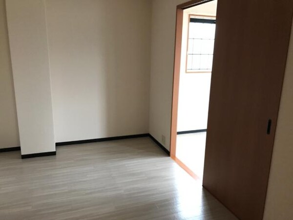 内装他(洋室)