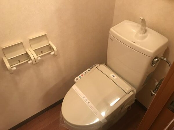 トイレ(シャワー付トイレ)