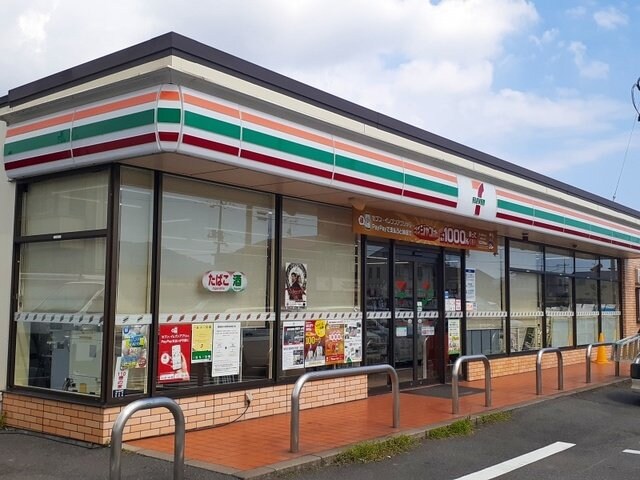 物件外観写真6　(セブンイレブン多治米４丁目店まで850m)