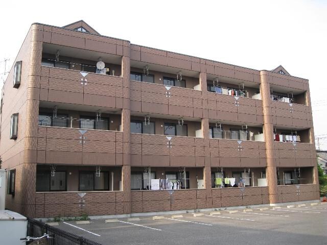 物件内観写真8　(外観写真（昼）)