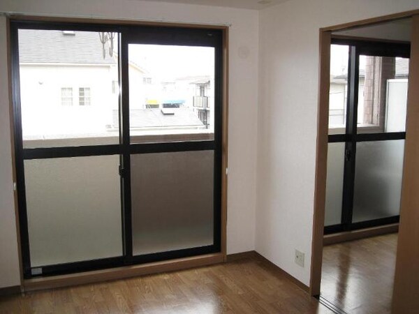 内装他(洋室（6帖）（イメージ）)