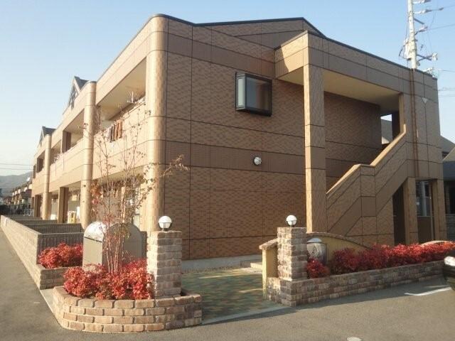 物件外観写真3　(外観写真（昼）)