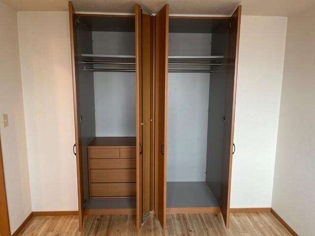 物件内観写真22　(クローゼット)
