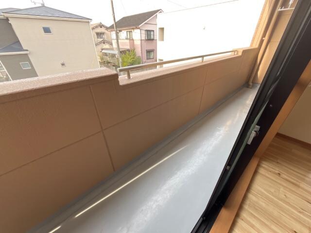 物件内観写真23　(ベランダ)