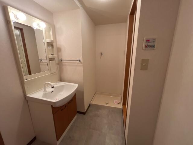 物件内観写真25　(脱衣所)