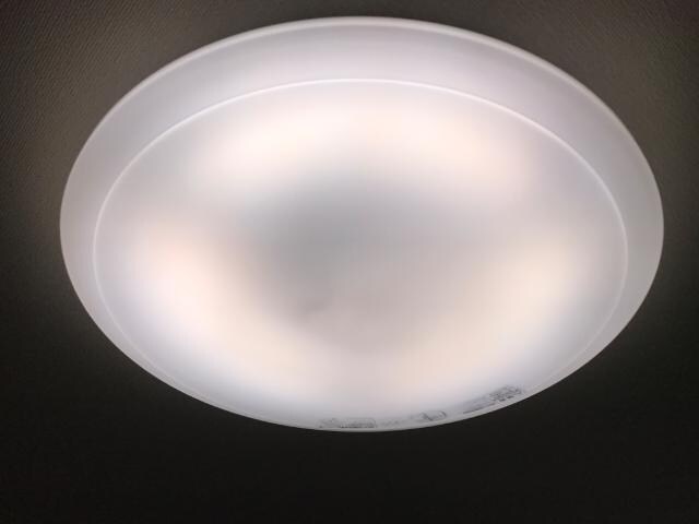 物件内観写真24　(LED照明)