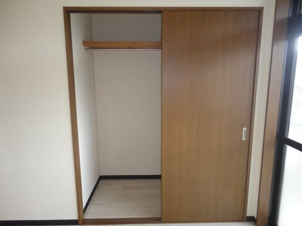 収納(クローゼット)