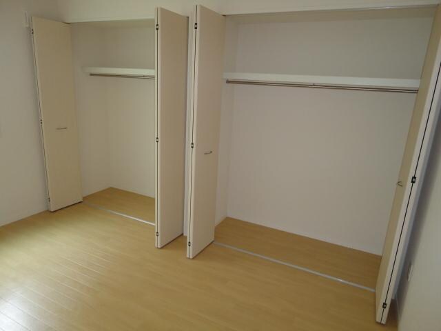 物件内観写真10　(収納（イメージ）)