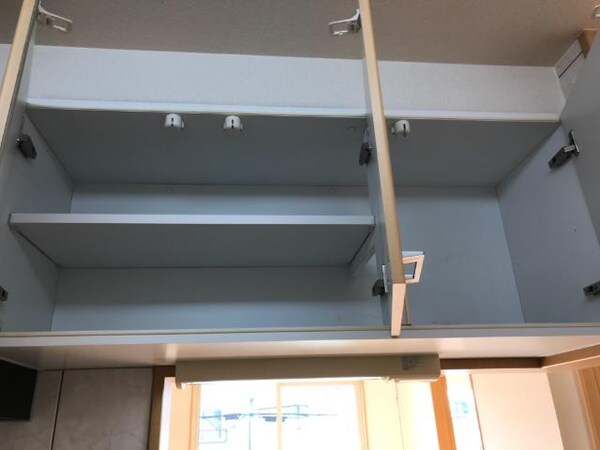 収納(キッチン上)