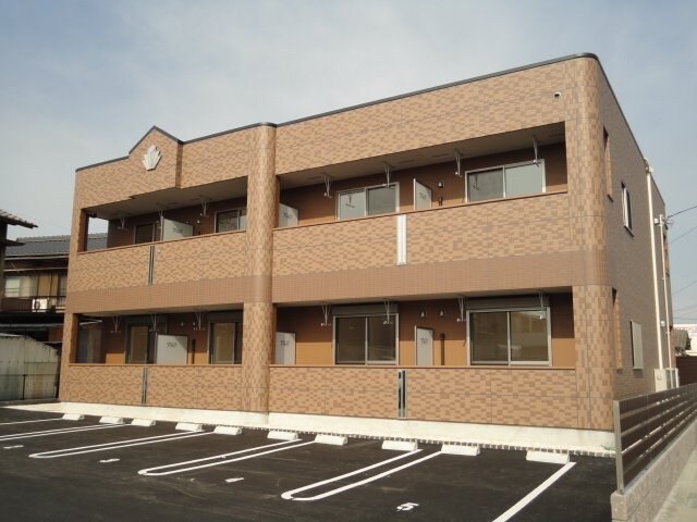 物件外観写真3　(外観写真（昼）)