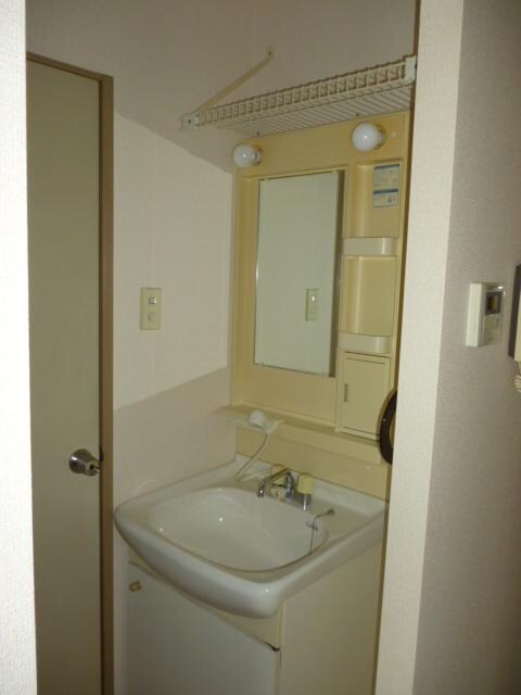 物件内観写真9　(洗面所)