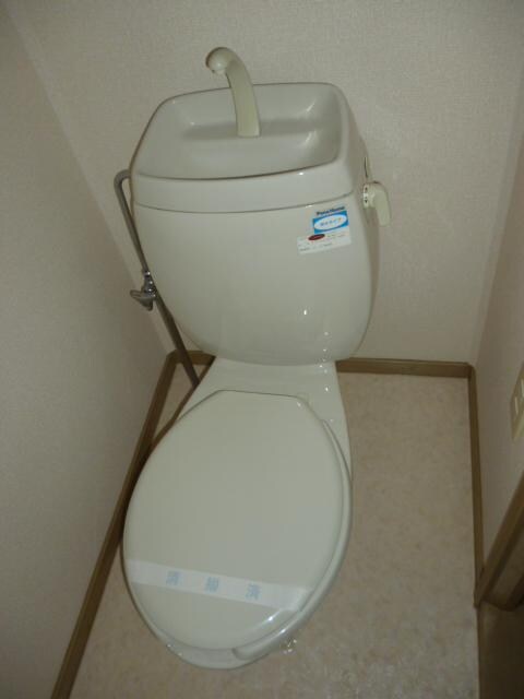 物件内観写真13　(トイレ)