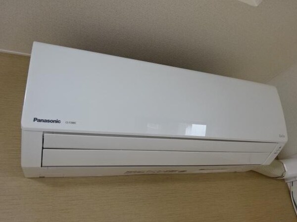 建物設備(エアコン)